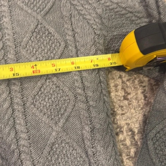 NWT! J. Crew Cotton Cable Knit Crew Neck Sweater - Picture 7 of 7